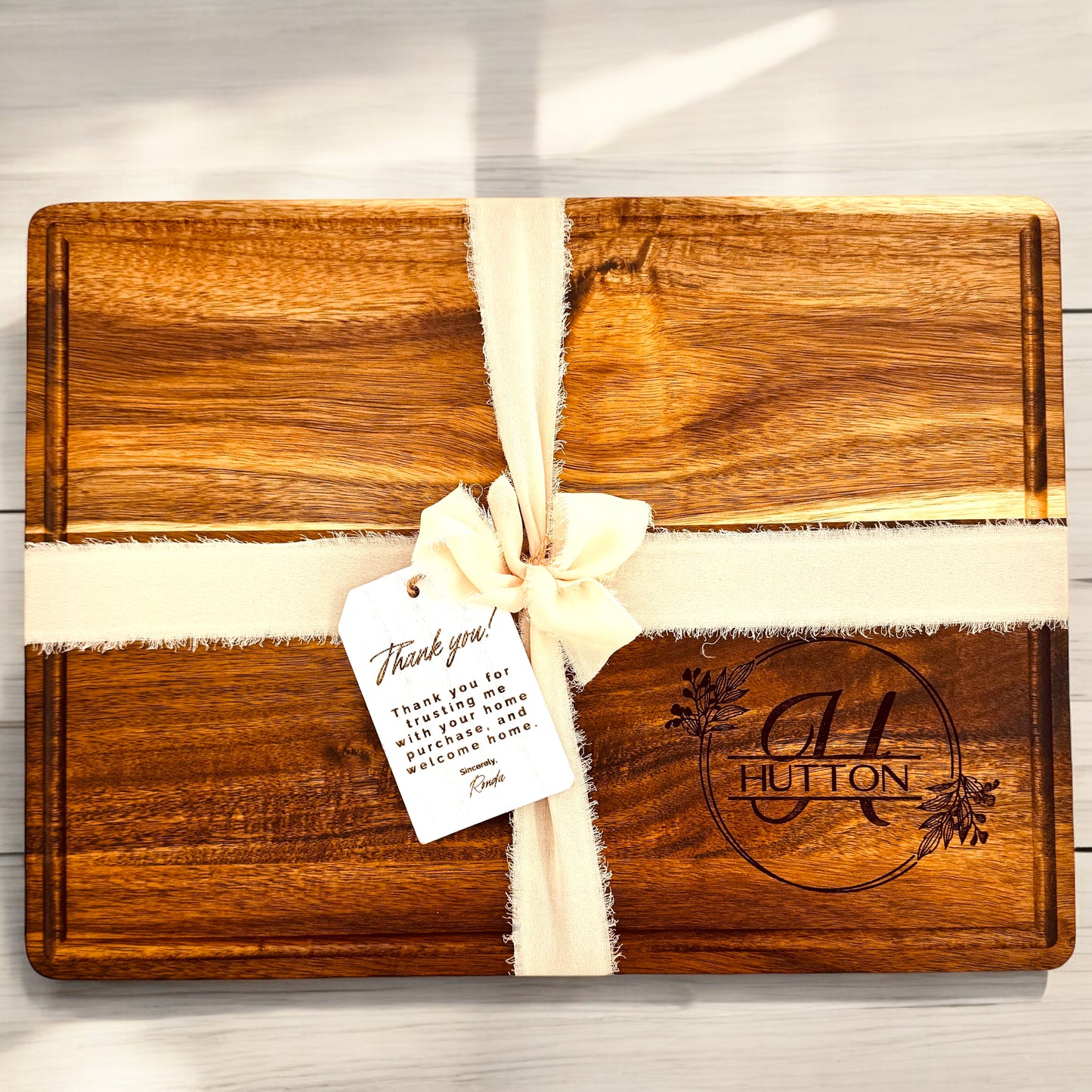 Acacia Cutting Board